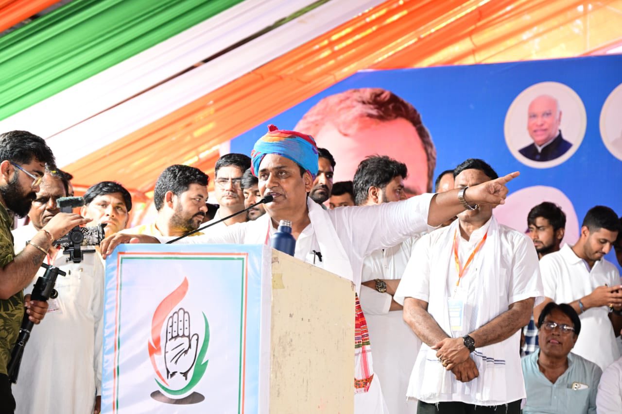 ‘जीएसटी से जनता को लूटा, माफी मांगनी चाहिए’; पीएम मोदी के बांसवाड़ा दौरे पर कांग्रेस का हमला ‘जीएसटी से जनता को लूटा, माफी मांगनी चाहिए’; पीएम मोदी के बांसवाड़ा दौरे पर कांग्रेस का हमला