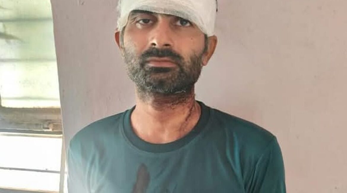 बूंदी में ट्रेन से गिरा पाकिस्तानी नागरिक, बार-बार बदल रहा बयान, खुफिया एजेंसी एक्टिव बूंदी में ट्रेन से गिरा पाकिस्तानी नागरिक, बार-बार बदल रहा बयान, खुफिया एजेंसी एक्टिव