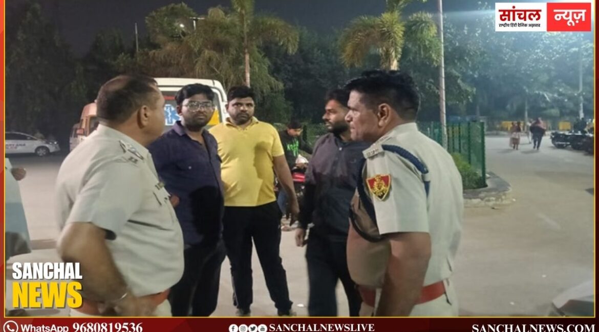 Panipat: अवैध शराब बेचने से रोकने पर चाकू मारकर ठेकेदार की हत्या, घायल को तुरन्त ही नागरिक अस्पताल में भर्ती कराया, चिकित्सको ने उन्हें मृत घोषित Panipat: अवैध शराब बेचने से रोकने पर चाकू मारकर ठेकेदार की हत्या, घायल को तुरन्त ही नागरिक अस्पताल में भर्ती कराया, चिकित्सको ने उन्हें मृत घोषित