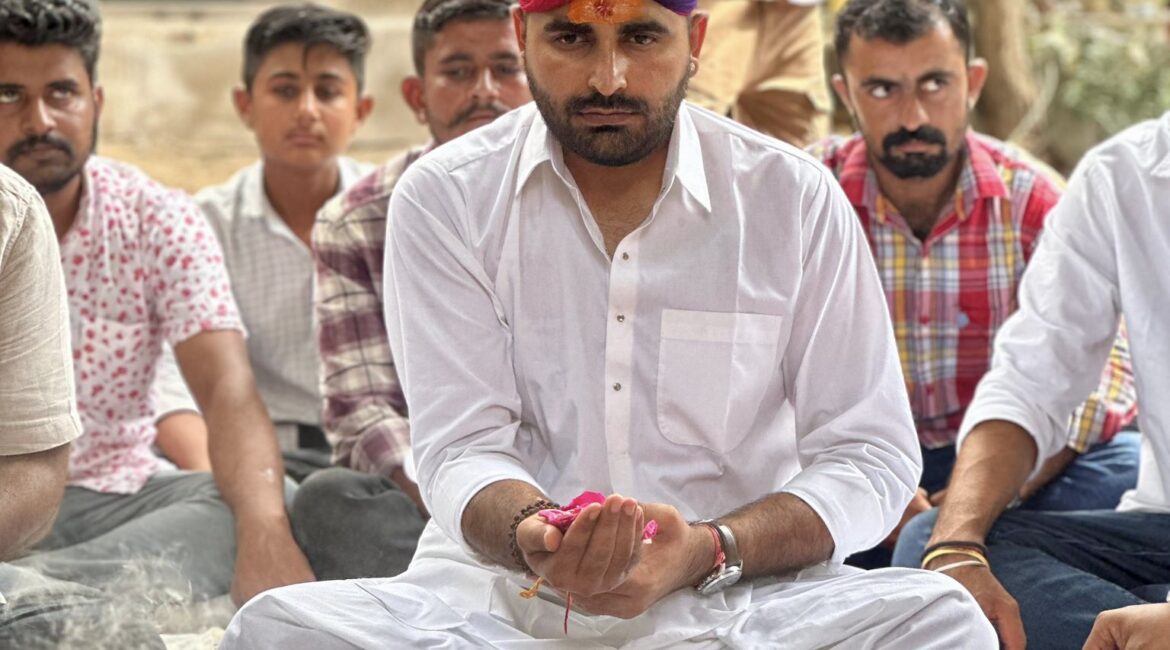 बाड़मेर जिले में कांग्रेस का सियासी पारा, जिलाध्यक्षों की सूची पर रविंद्र भाटी का हमला बाड़मेर जिले में कांग्रेस का सियासी पारा, जिलाध्यक्षों की सूची पर रविंद्र भाटी का हमला
