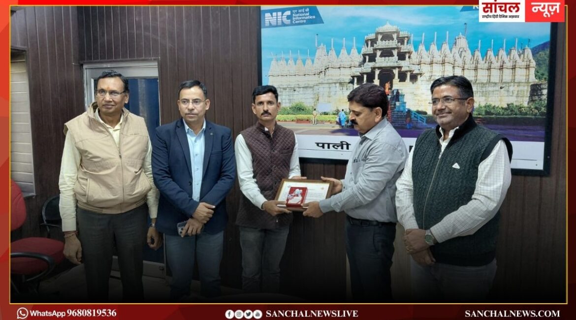 सुमेरपुर ; विशेष गहन पुनरीक्षण एसआइआर-2026 में उत्कृष्ट कार्य करने पर बूथ लेवल अधिकारियो को किया सम्मानित सुमेरपुर ; विशेष गहन पुनरीक्षण एसआइआर-2026 में उत्कृष्ट कार्य करने पर बूथ लेवल अधिकारियो को किया सम्मानित