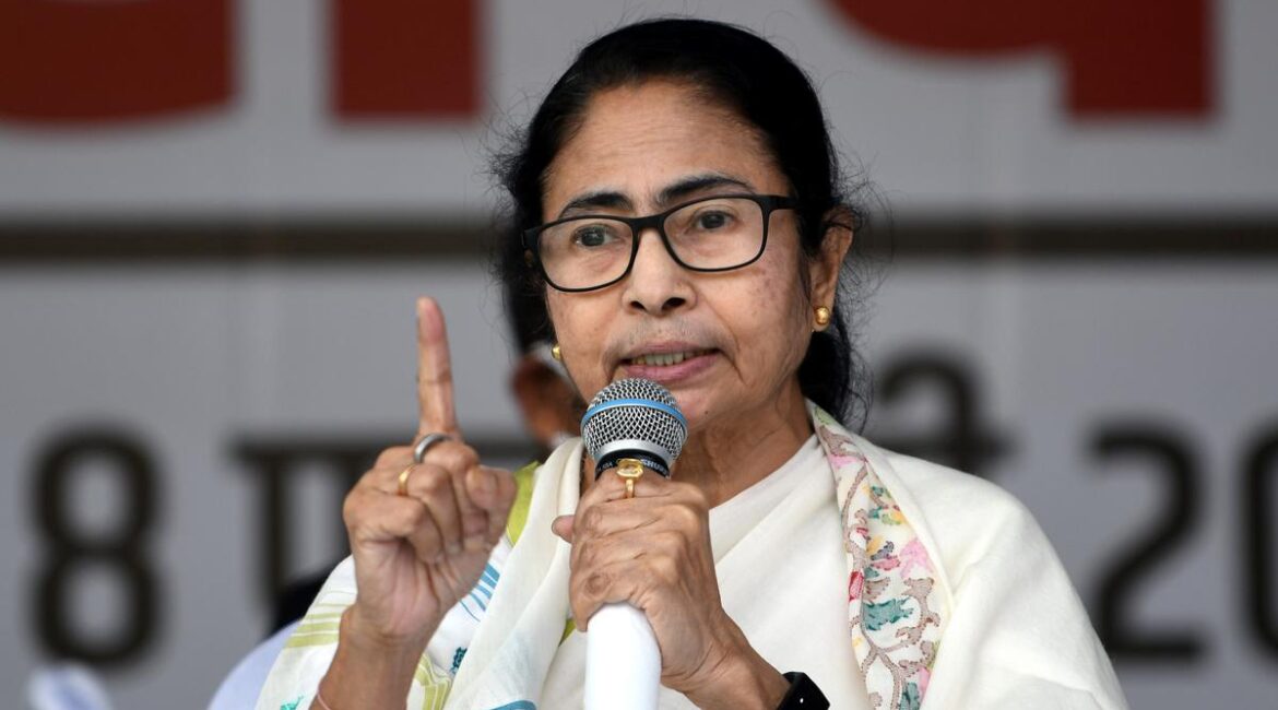 गीता पाठ कार्यक्रम में हमले पर बोलीं CM ममता बनर्जी, राज्य में इस तरह की धमकियों और धार्मिक विभाजन को बर्दाश्त नहीं