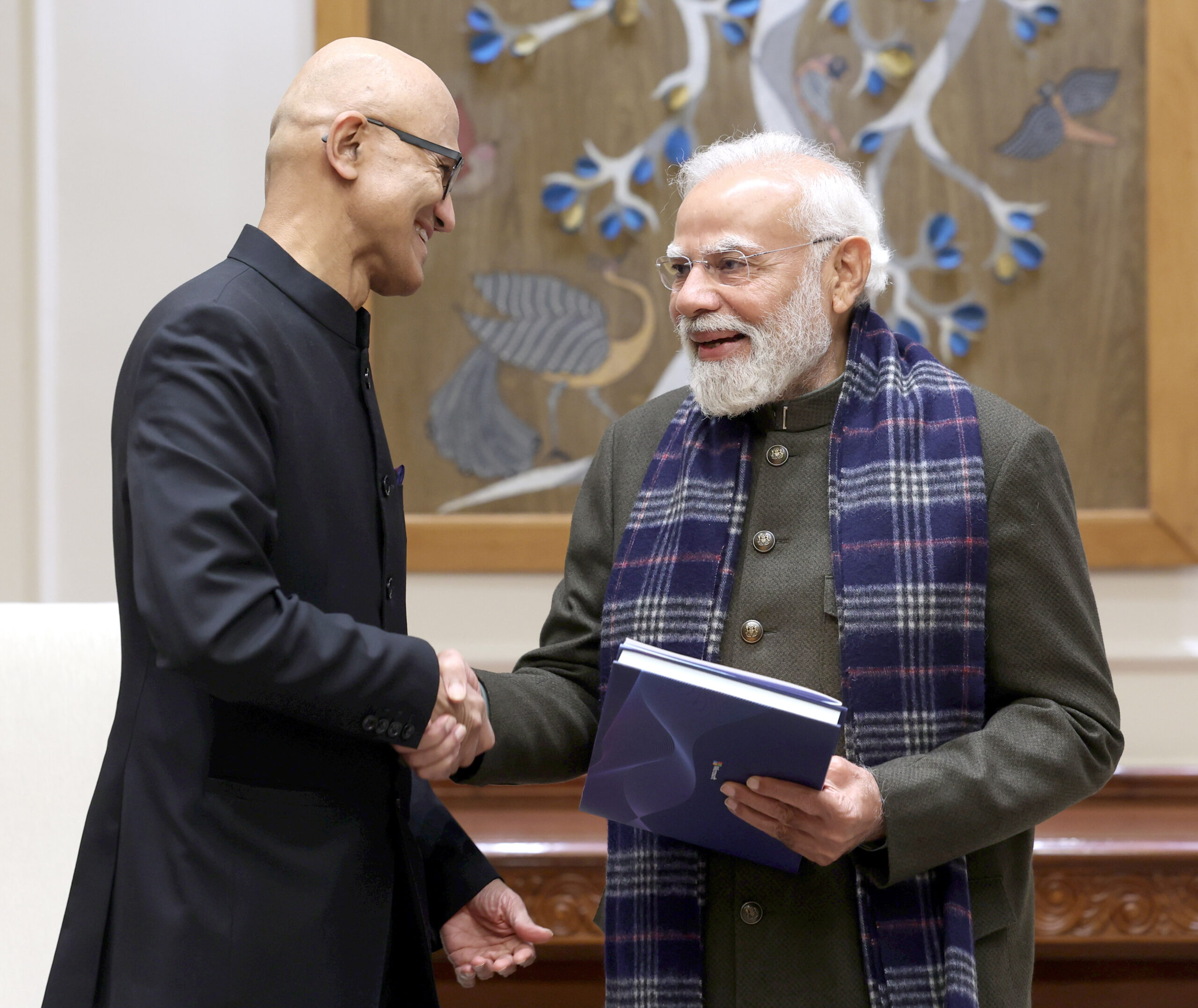 भारत में एशिया का सबसे बड़ा निवेश करेगा माइक्रोसॉफ्ट; CEO सत्या नडेला ने PM मोदी से की मुलाकात, भारत को लेकर आशावादी है दुनिया- पीएम मोदी भारत में एशिया का सबसे बड़ा निवेश करेगा माइक्रोसॉफ्ट; CEO सत्या नडेला ने PM मोदी से की मुलाकात, भारत को लेकर आशावादी है दुनिया- पीएम मोदी