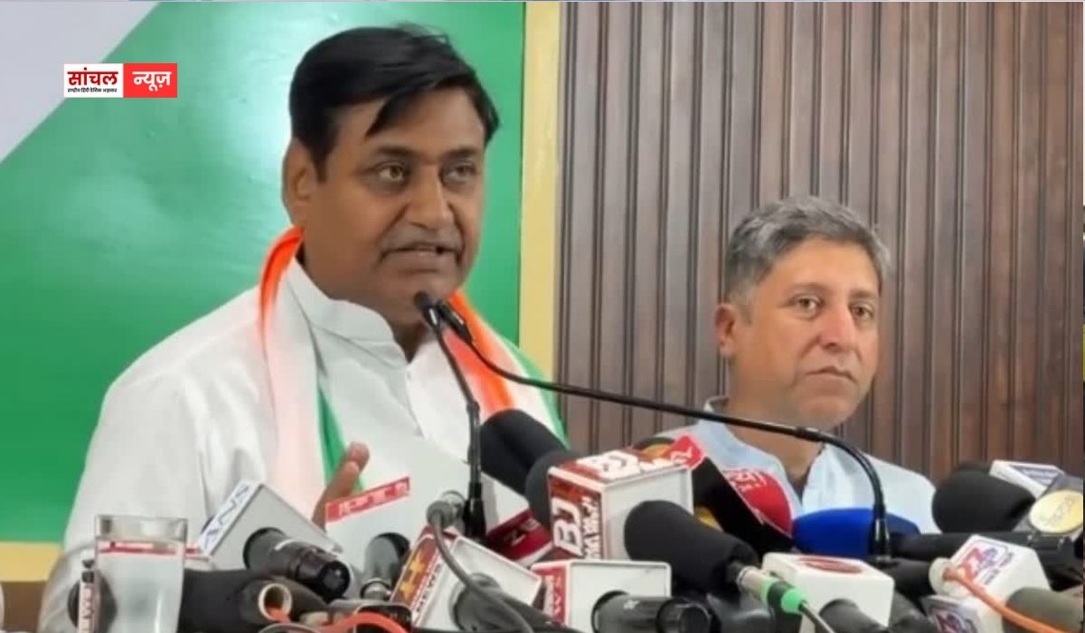 राजस्थान में पंचायत और जिला परिषद चुनाव प्रक्रिया शुरू होने के बाद भी हस्तक्षेप का आरोप, परिसीमन का अंतिम प्रकाशन रोका- डोटासरा राजस्थान में पंचायत और जिला परिषद चुनाव प्रक्रिया शुरू होने के बाद भी हस्तक्षेप का आरोप, परिसीमन का अंतिम प्रकाशन रोका- डोटासरा