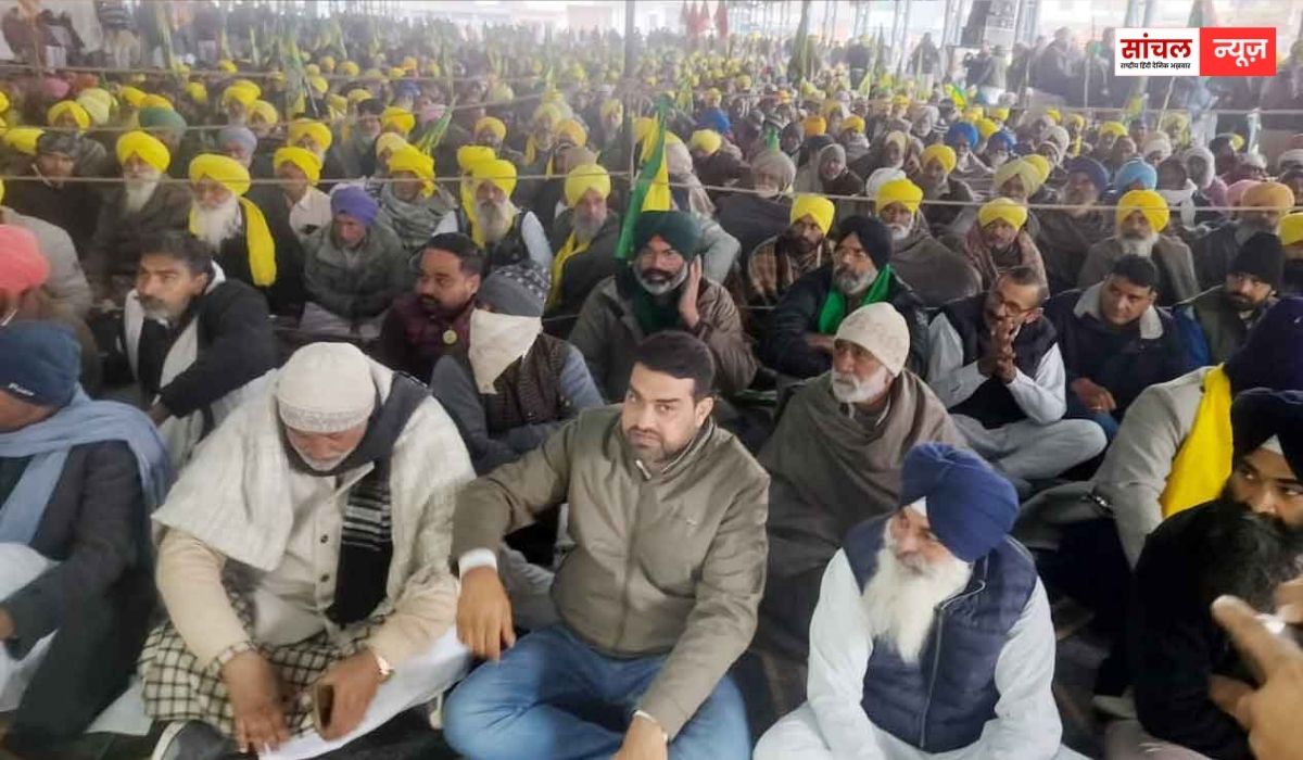 Hanumagarh Farmer Mahapanchayat: महापंचायत के मंच से किसानों ने आंदोलन को और तेज करने का ऐलान, इंटरनेट बंद…तैनात रहे 614 पुलिसकर्मी Hanumagarh Farmer Mahapanchayat: महापंचायत के मंच से किसानों ने आंदोलन को और तेज करने का ऐलान, इंटरनेट बंद…तैनात रहे 614 पुलिसकर्मी