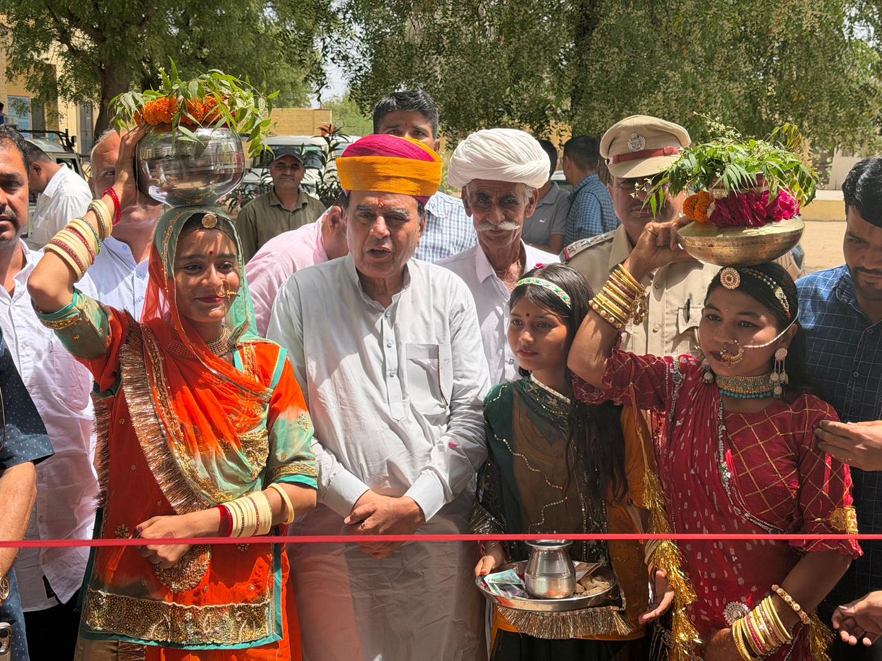 संसदीय कार्य मंत्री ने जोधपुर के लूणावास खारा में पशु चिकित्सालय का किया शिलान्यास
