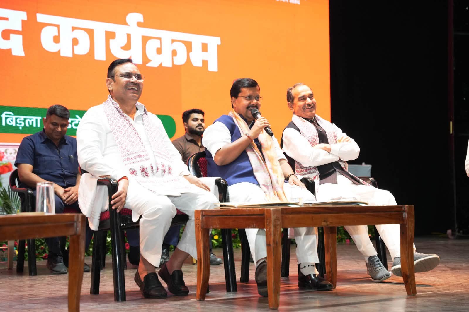 ‘दाल बाटी चूरमा… हम राजस्थान के सूरमा’: जयपुर में बोले नितिन नवीन- ‘2047 के विकसित भारत सपने से जुड़ें युवा’ ‘दाल बाटी चूरमा… हम राजस्थान के सूरमा’: जयपुर में बोले नितिन नवीन- ‘2047 के विकसित भारत सपने से जुड़ें युवा’